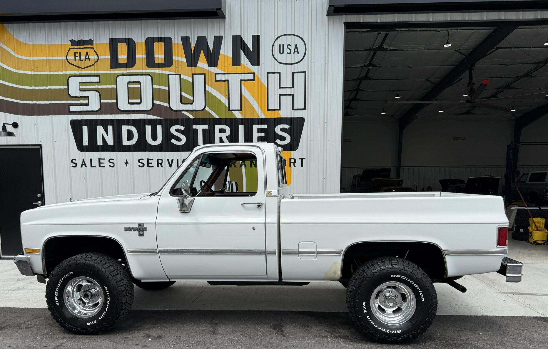 1987 Chevrolet Silverado V-10