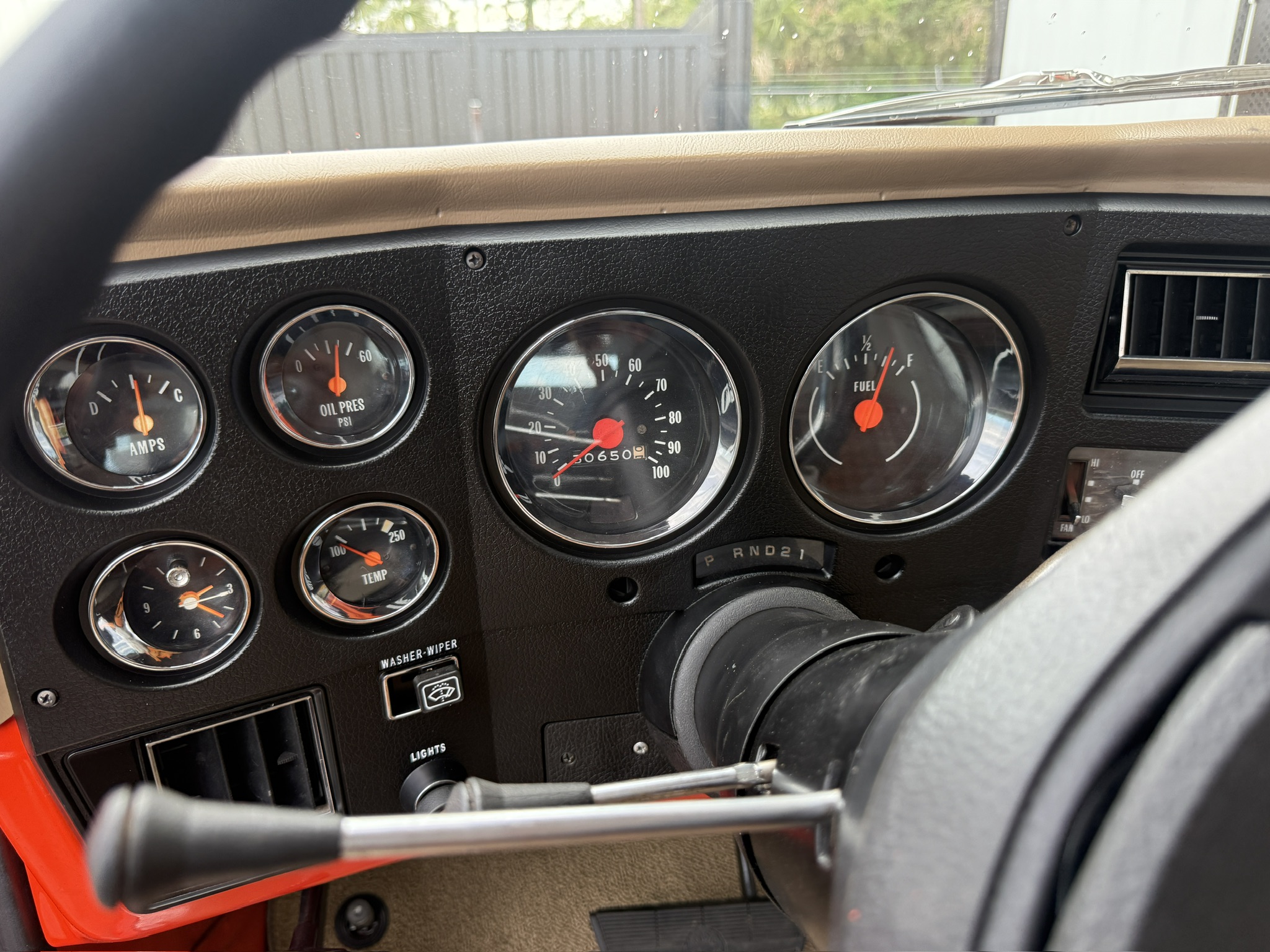 5001E417-E597-4AA8-B958-93748BD70479_1_102_o