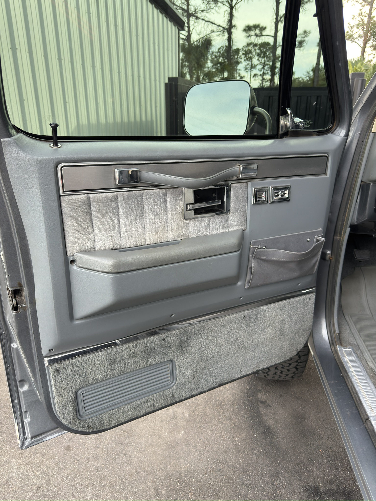 CCFFCF20-D5AE-4435-A2E5-F43728AF3DAF_1_102_o