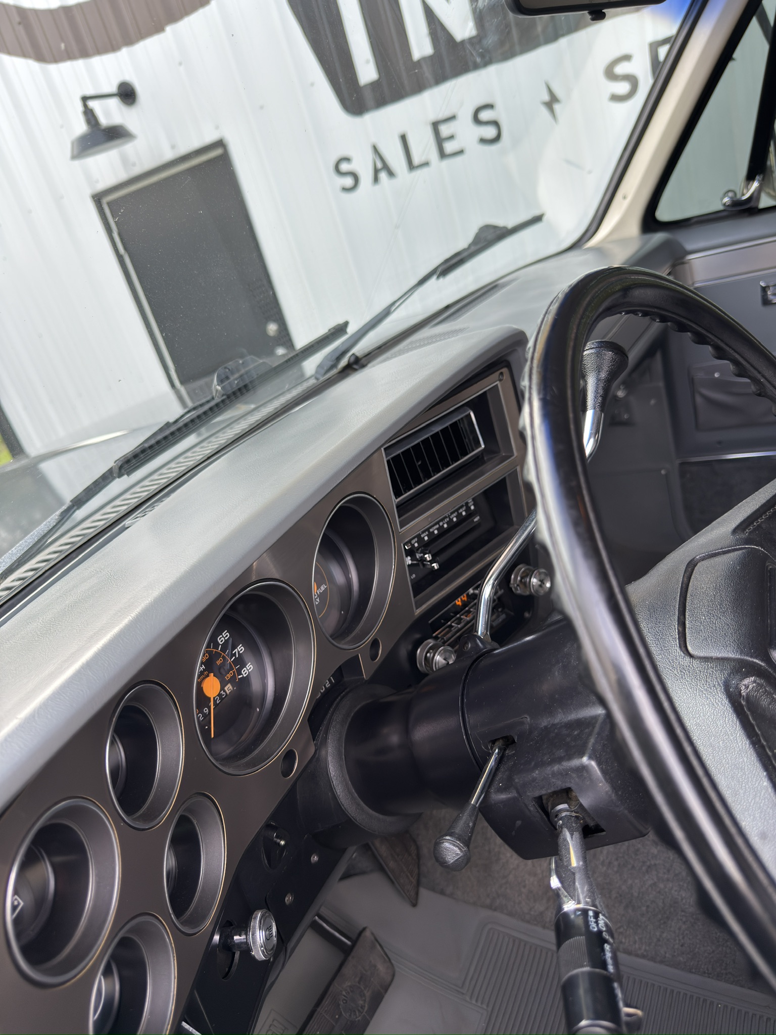 E9F39293-BC2D-413E-B04E-B89B03F92075_1_102_o